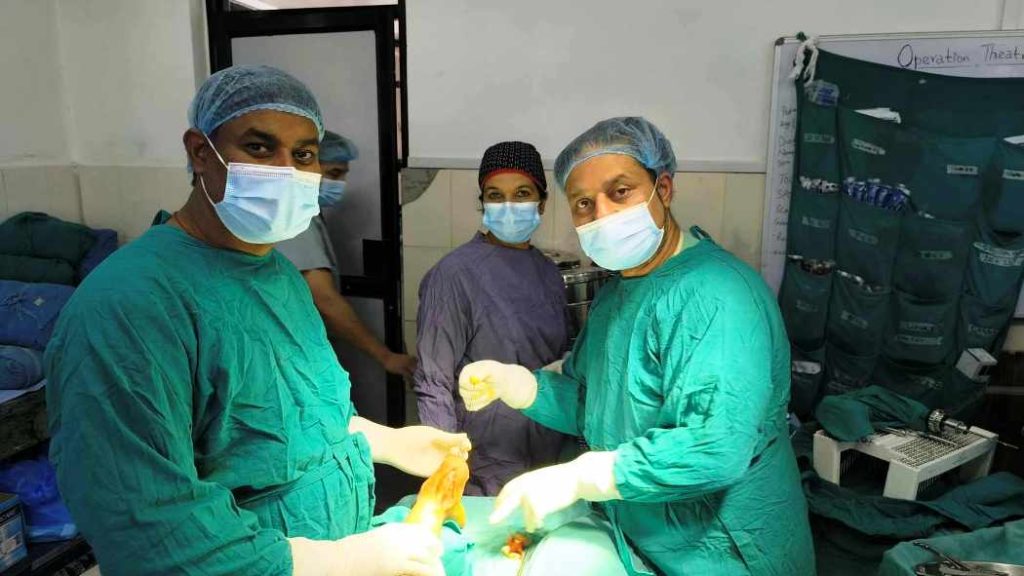 चरिकोटमा हाडजोर्नी शिविरबाट एक हजार एक सय बढी लाभान्वित