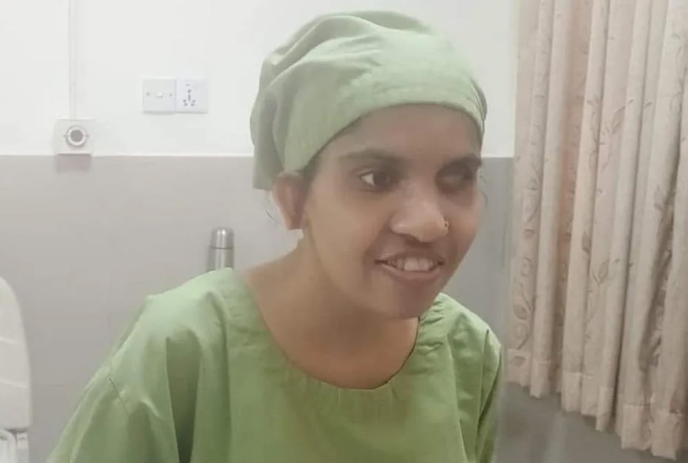 मेनुका पौडेलको आँखा तिलगंगामा शल्यक्रिया