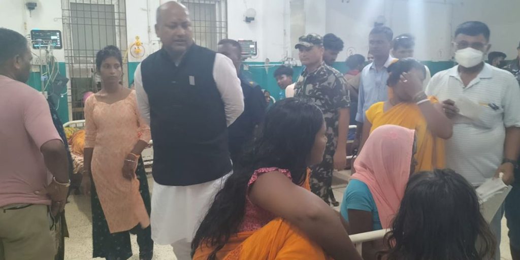 प्रादेशिक अस्पतालमा मुख्यमन्त्रीकाे छड्के, भेटिएनन् चिकित्सक