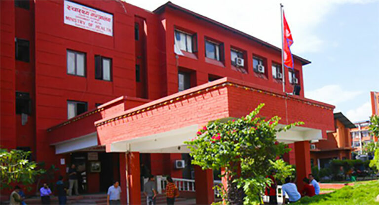 ३ सरकारी अस्पतालमा १४ वर्षमुनिका बालबालिकाको क्यान्सर उपचार निःशुल्क