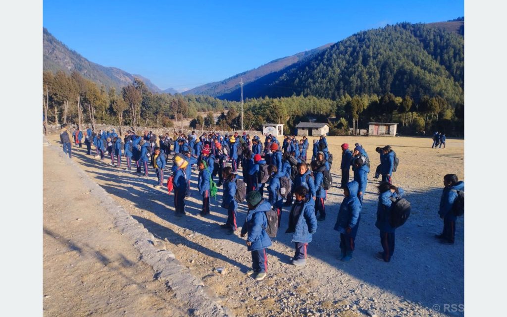 अत्यधिक चिसोका कारण विद्यार्थी बिरामी