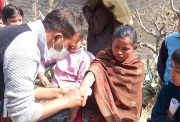 मुगुको नर्खजी गाउँमा भाइरल ज्वरोको प्रकोप, ४ सयभन्दा बढी बिरामी