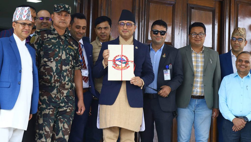 स्वास्थ्य क्षेत्रमा १ खर्ब १ अर्बभन्दा बढी बजेट, सेवा विस्तारमा जोड