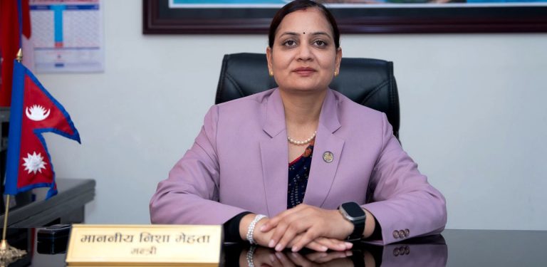 ढल्केबरको ट्रमा सेन्टर निर्माण योजना रोकिएको छैन: स्वास्थ्यमन्त्री मेहता