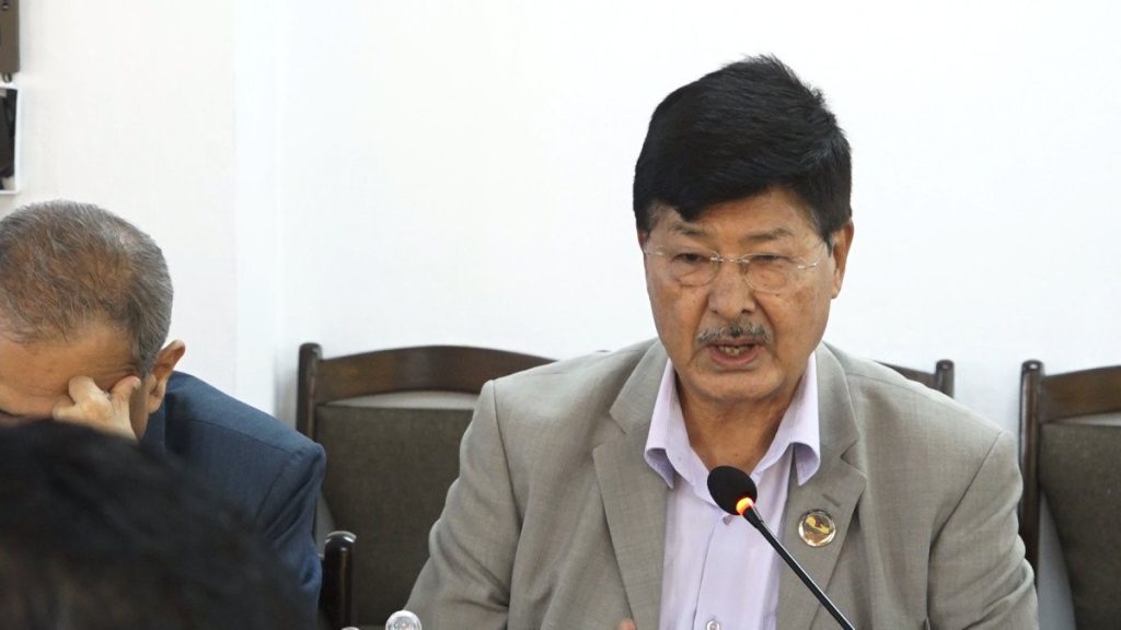 स्वास्थ्य बीमा असफल भएको सांसद तामाङको दाबी